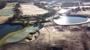 Планировка гольф-поля Crystal Lakes